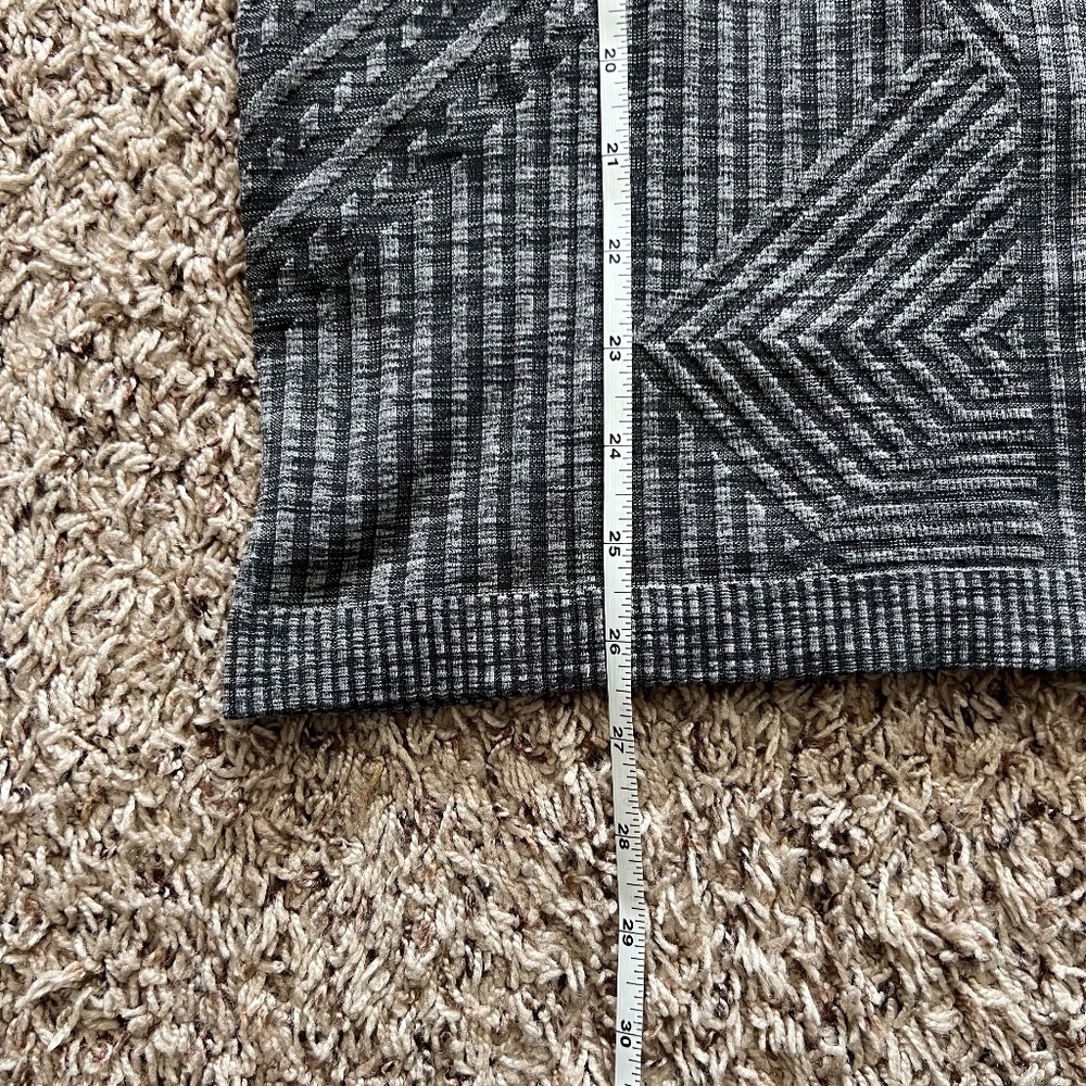 Lululemon Rest Less Pullover - Picture 4 of 10
